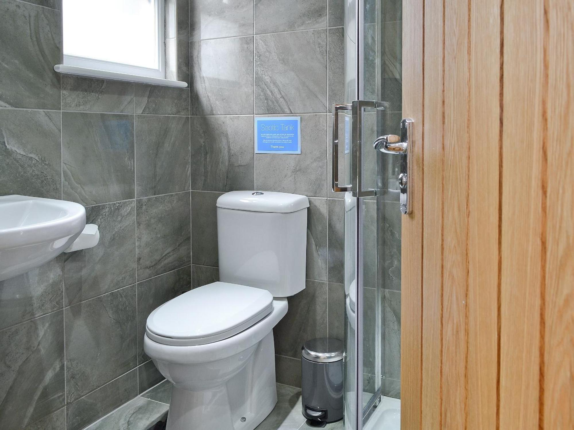 Y Gorlan Villa Llanllechid Ngoại thất bức ảnh